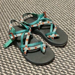 Women’s Chaco sandals! Mint green and orange! Size 7